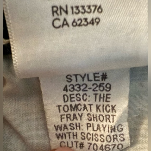 MOTHER Jean shorts - Picture 5 of 8